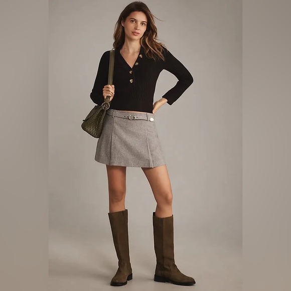 Pilcro Sweaters - PILCRO The Kassidy Deep-V-Neck Pullover Sweater